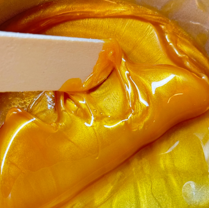 Maxymova - Golden Wax 1 kg - Elastic Wax Pearls for sensitive skin