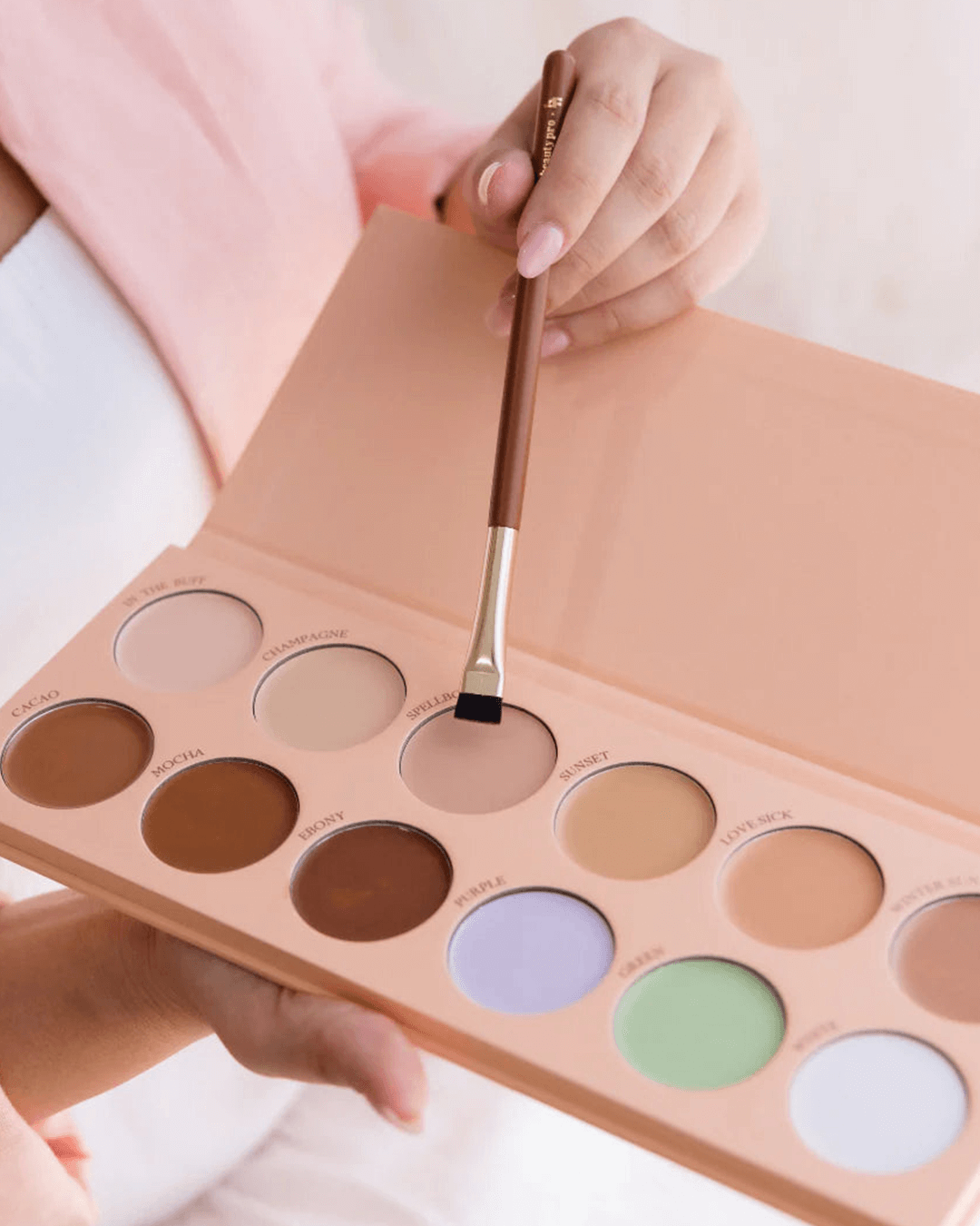 BUFF BROWZ X BELLA BEAUTY PRO - PALETA BARE NECESSITIES